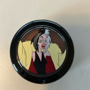 Limited Edition MAC matte powder blush in Darkly my Dear